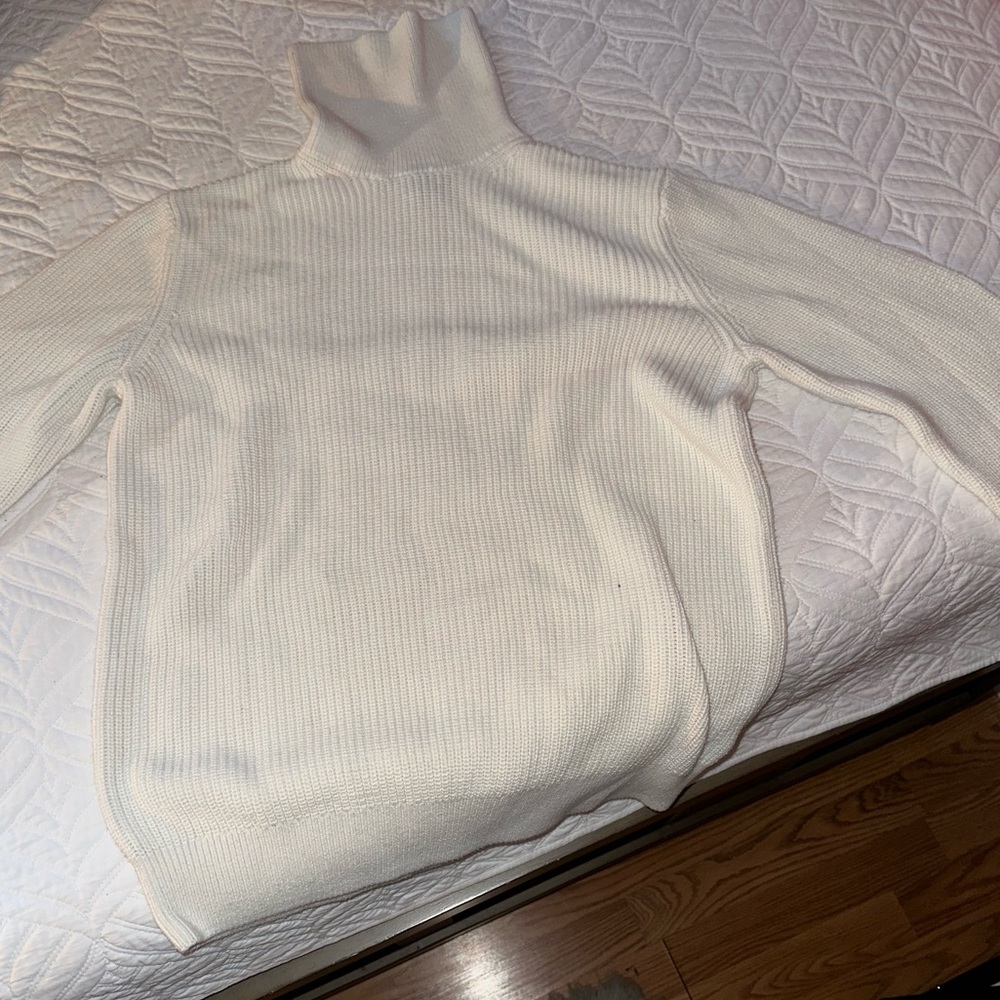 H&M turtleneck